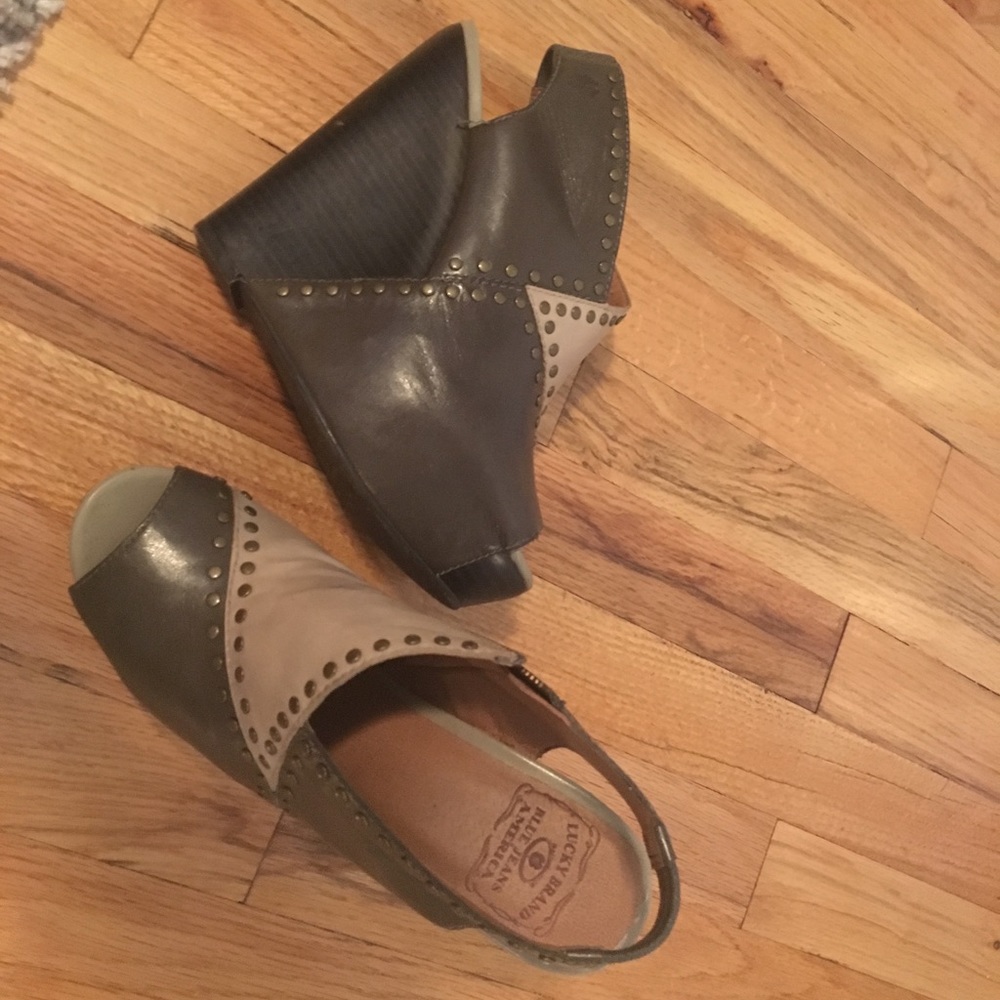 Lucky Brand Size 8 Wedges